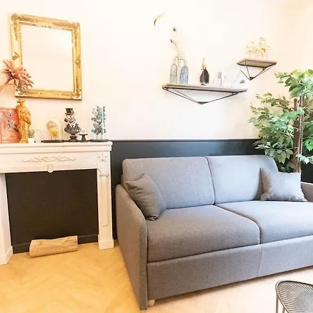 Apartamento Le Cabinet De Curiosite - La Bonne Marienne Angers