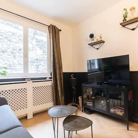 Le Cabinet De Curiosite - La Bonne Marienne * אנז'ה