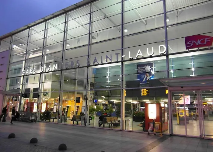 Апартаменты Le Cabinet De Curiosite - La Bonne Marienne